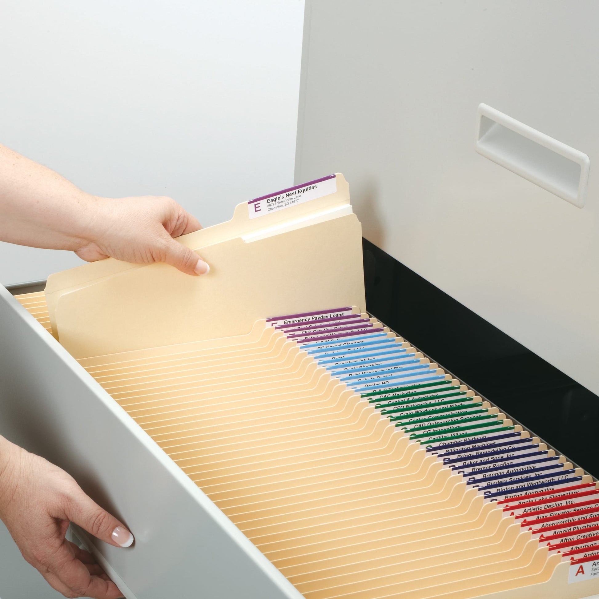Reinforced Tab File Folders, 2/5-Cut Guide Height Right Tab, Manila Color, Letter Size, Set of 100, 086486103862