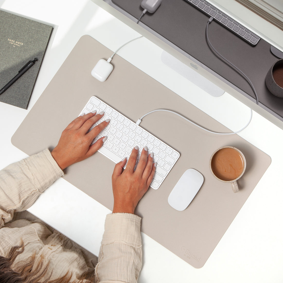 Choosing the Perfect Desk Pad for Your Workspace