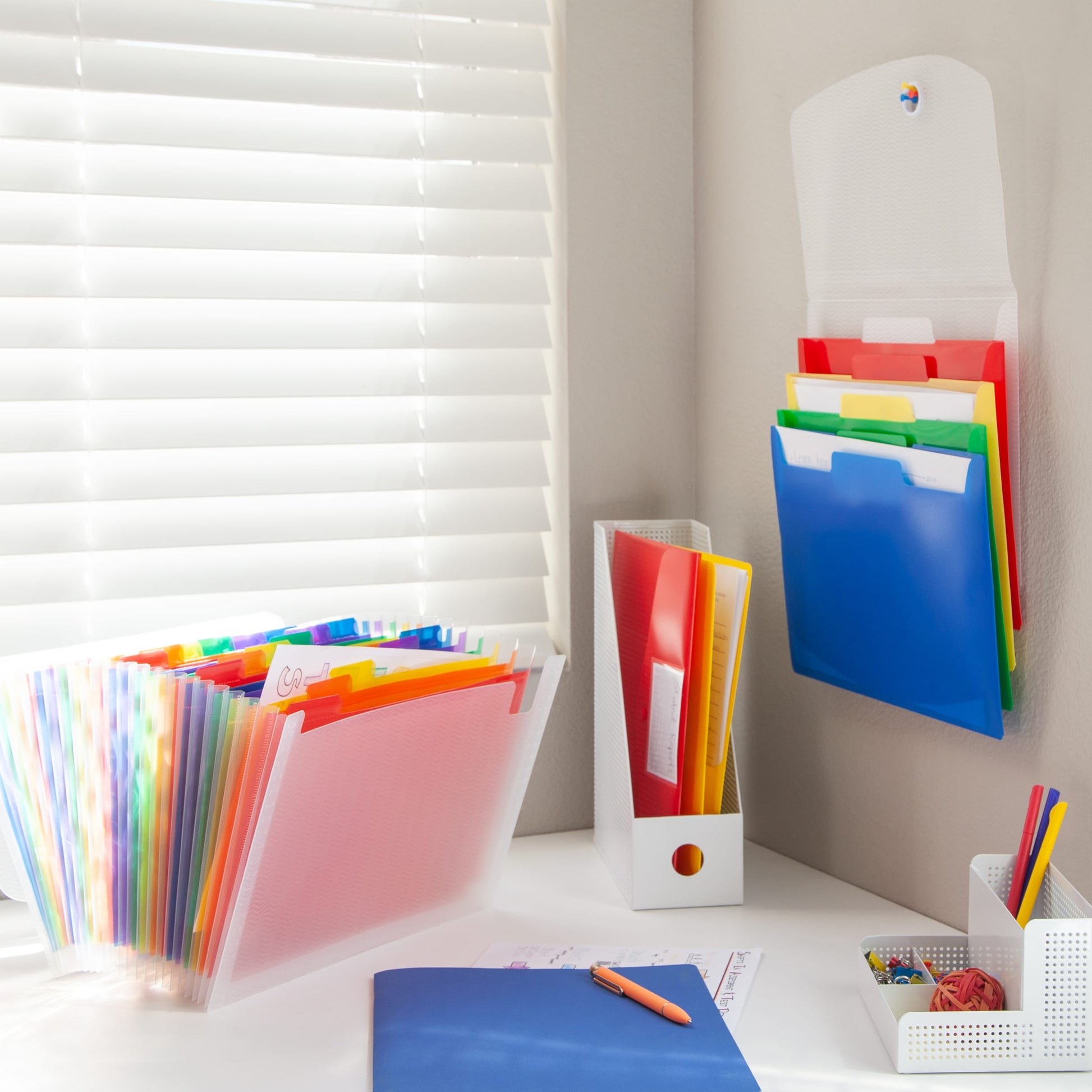 Cascading Wall Organizer, 4 Pockets, 4 Dividers, Assorted Colors Color, Letter Size, 086486920506